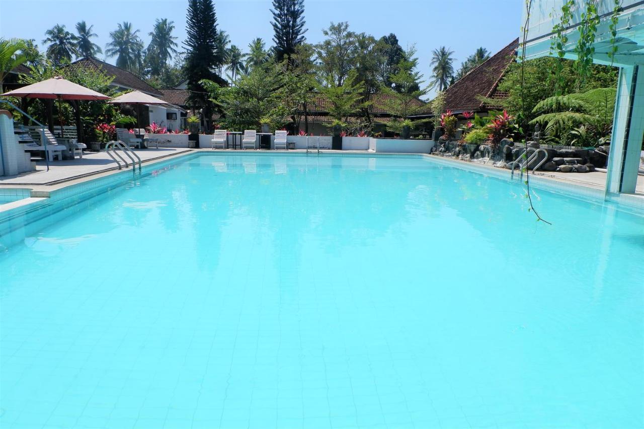 Hotel Minak Jinggo Banyuwangi  Exterior foto