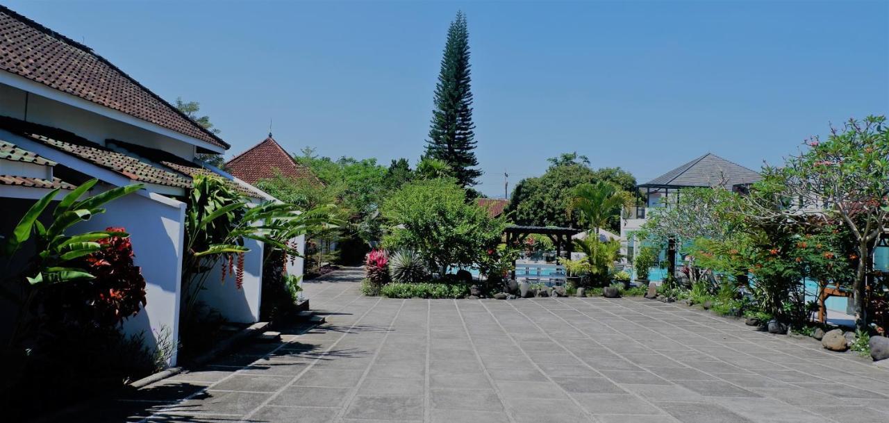 Hotel Minak Jinggo Banyuwangi  Exterior foto